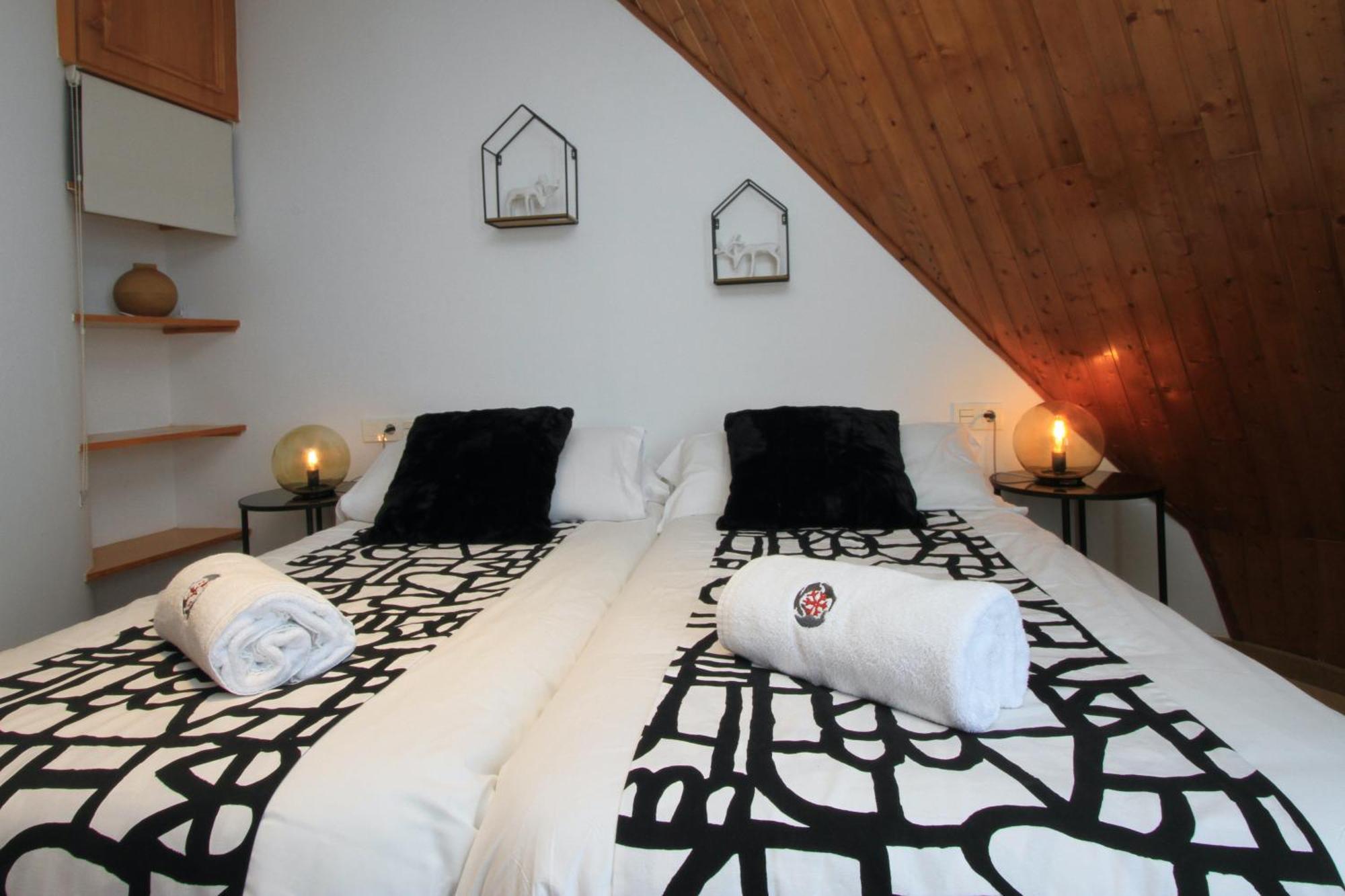 Inside Plaza Sierra Nevada Apartment Стая снимка