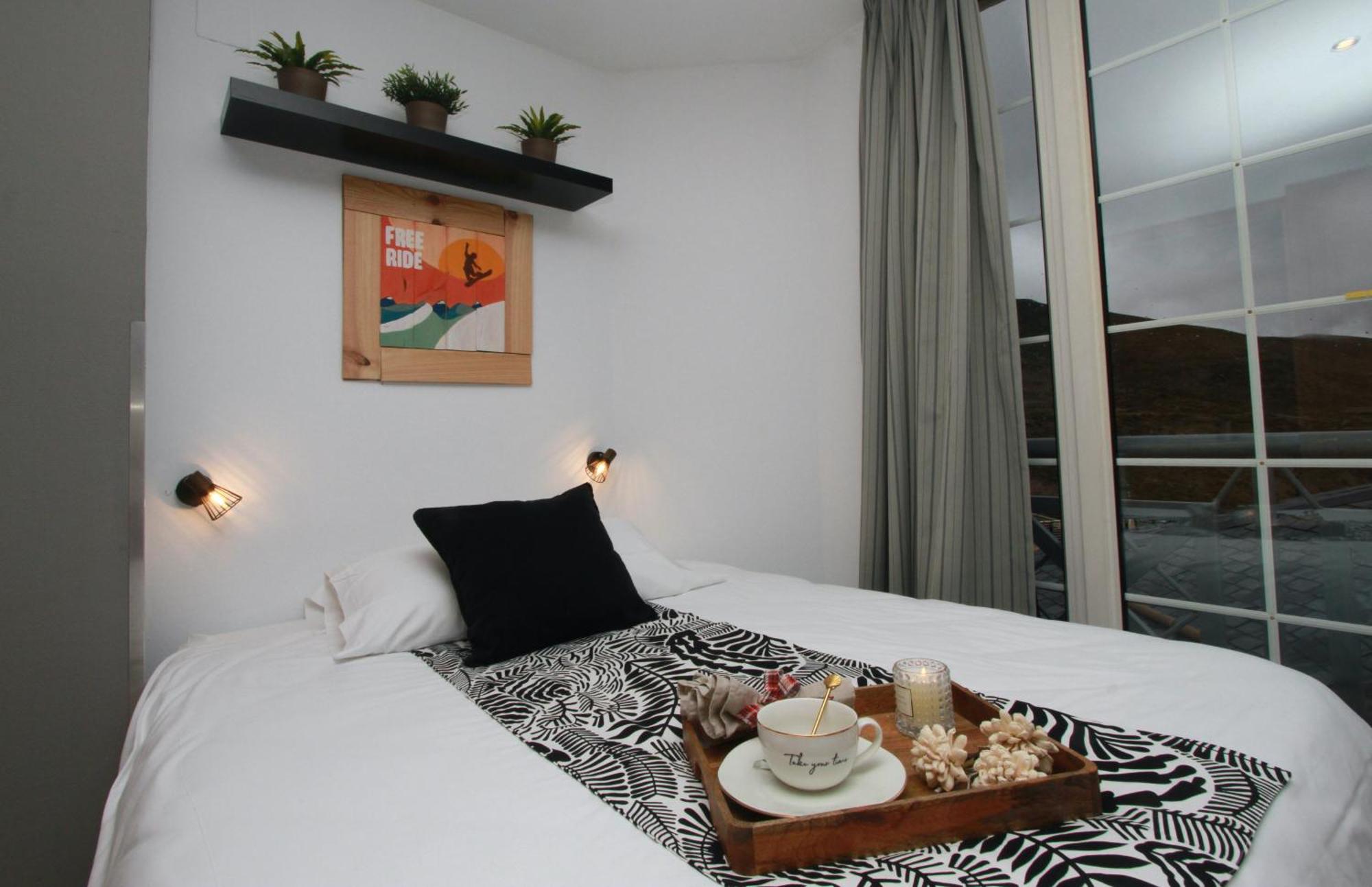 Inside Plaza Sierra Nevada Apartment Стая снимка
