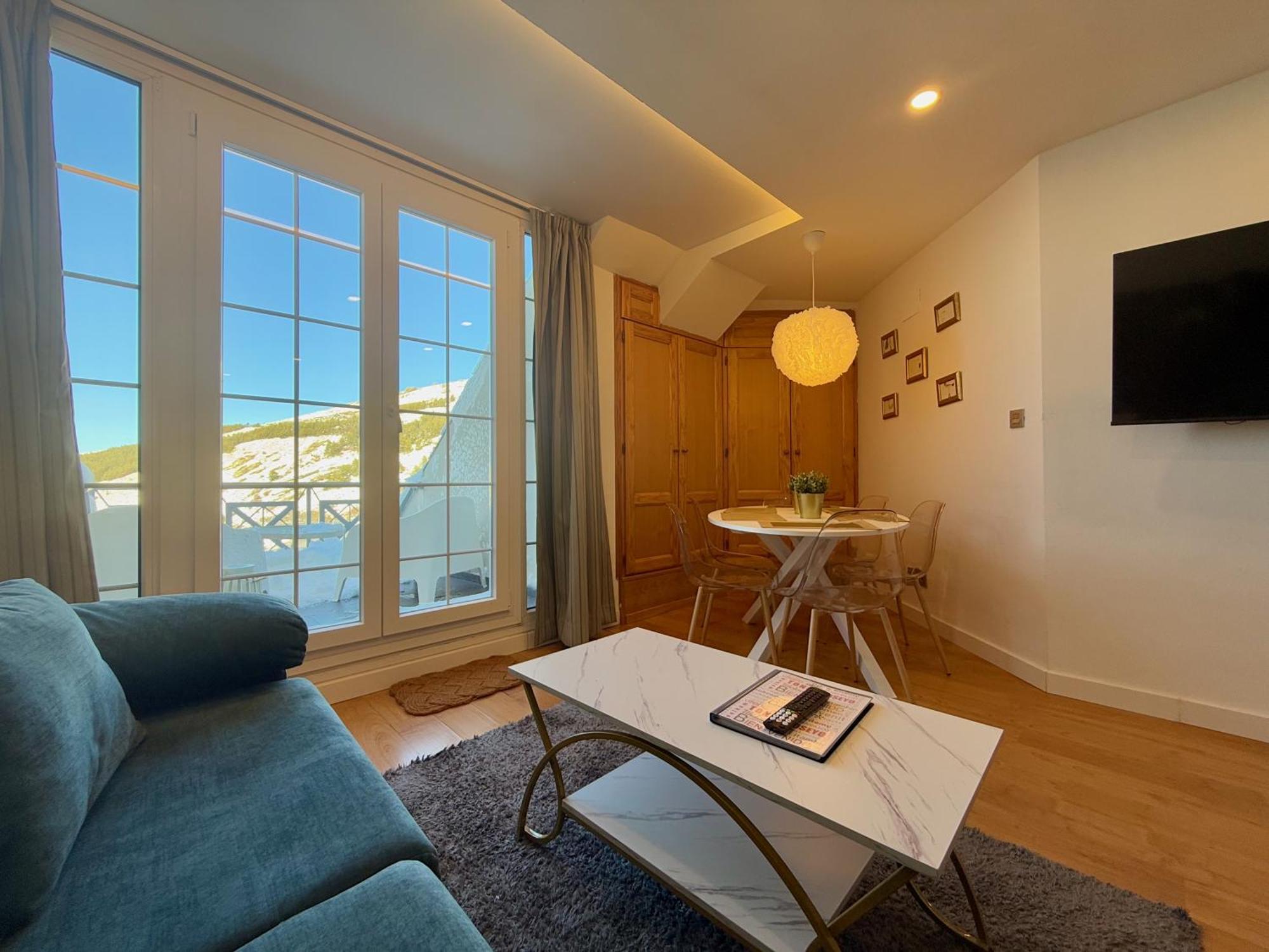 Inside Plaza Sierra Nevada Apartment Стая снимка